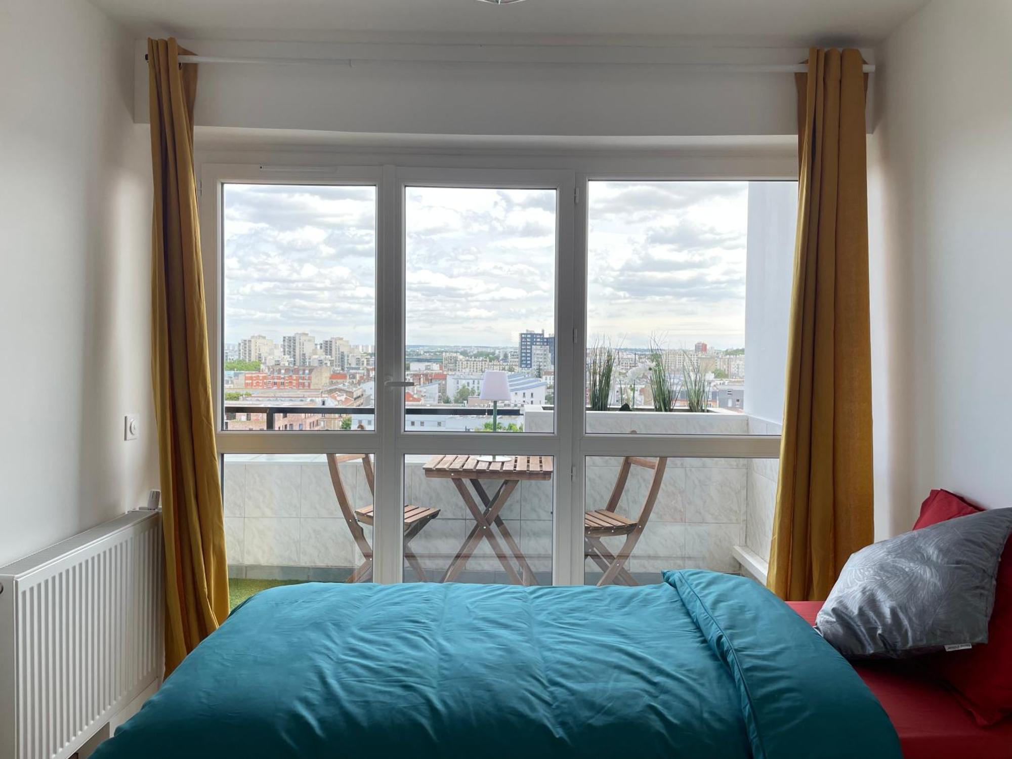 Paris Pantin Magnifique Appartement 4 Pieces De 108M2 Avec 2 Parking Interieur - Tres Cosy Pour 1 A 12 Personnes - Entierement Refait A Neuf Entire Apartment Luxurious And Warm - Pantin Paris 19 Eme Free Wifi Gratuit Ngoại thất bức ảnh
