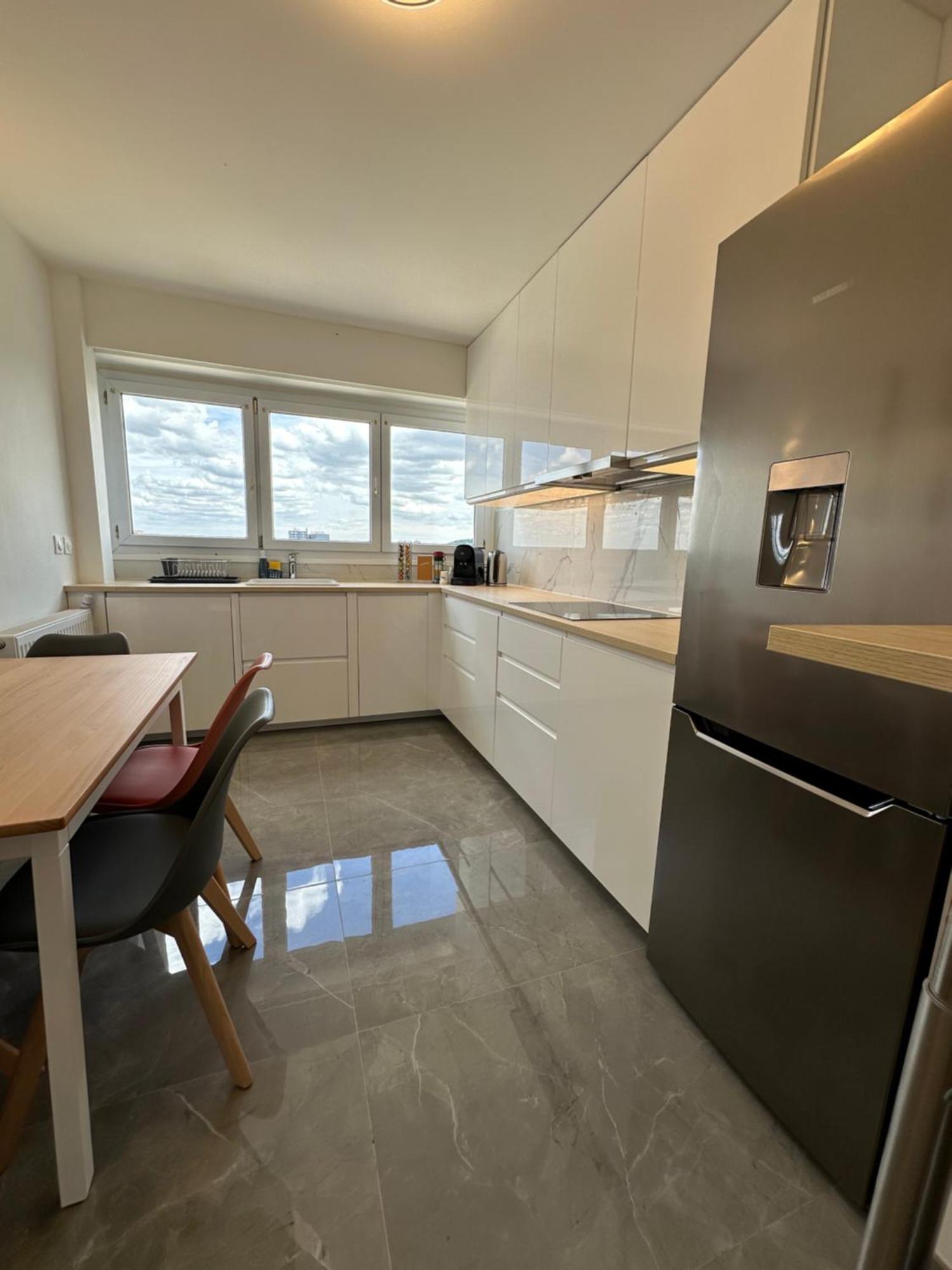 Paris Pantin Magnifique Appartement 4 Pieces De 108M2 Avec 2 Parking Interieur - Tres Cosy Pour 1 A 12 Personnes - Entierement Refait A Neuf Entire Apartment Luxurious And Warm - Pantin Paris 19 Eme Free Wifi Gratuit Ngoại thất bức ảnh