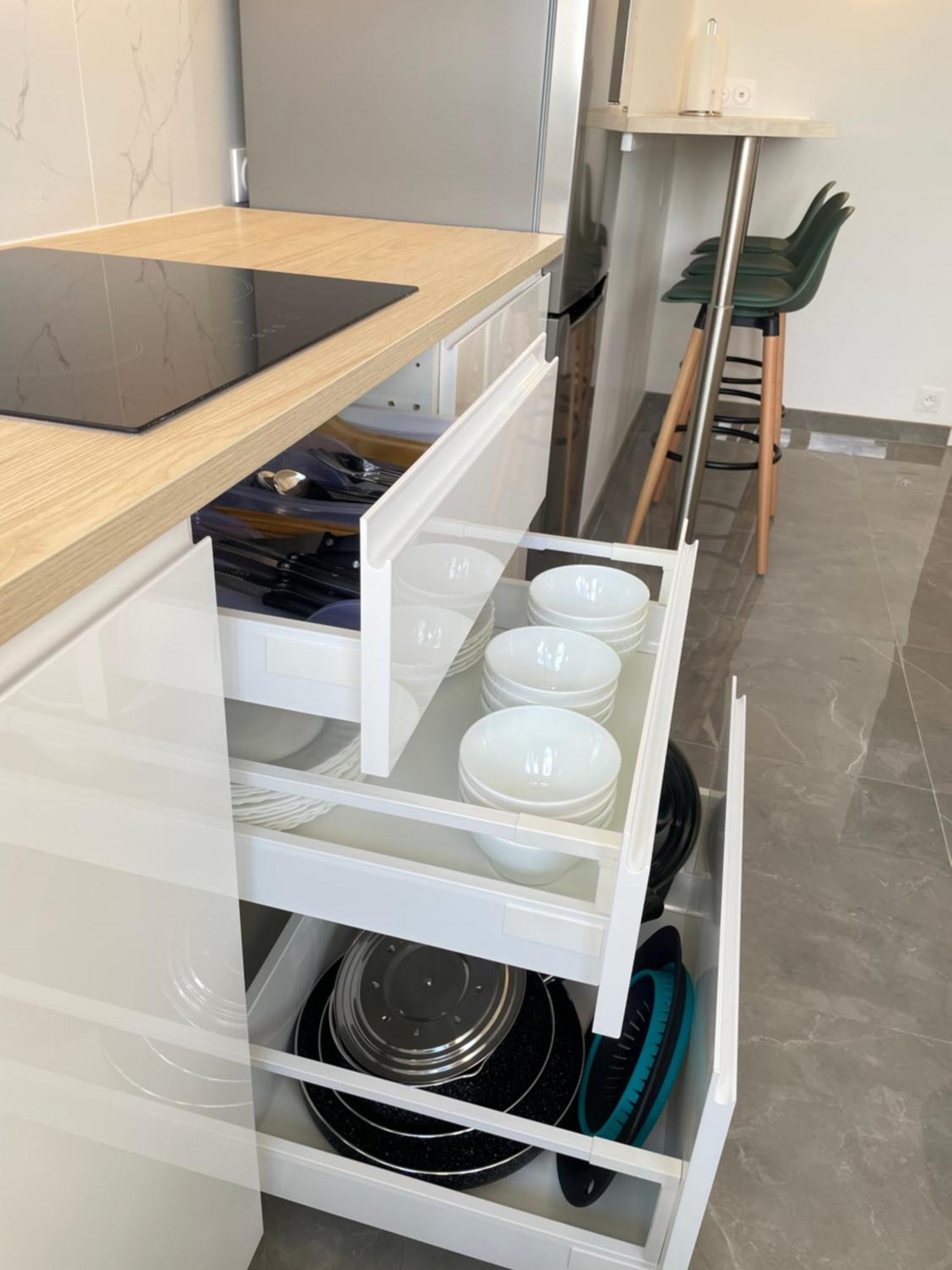 Paris Pantin Magnifique Appartement 4 Pieces De 108M2 Avec 2 Parking Interieur - Tres Cosy Pour 1 A 12 Personnes - Entierement Refait A Neuf Entire Apartment Luxurious And Warm - Pantin Paris 19 Eme Free Wifi Gratuit Ngoại thất bức ảnh