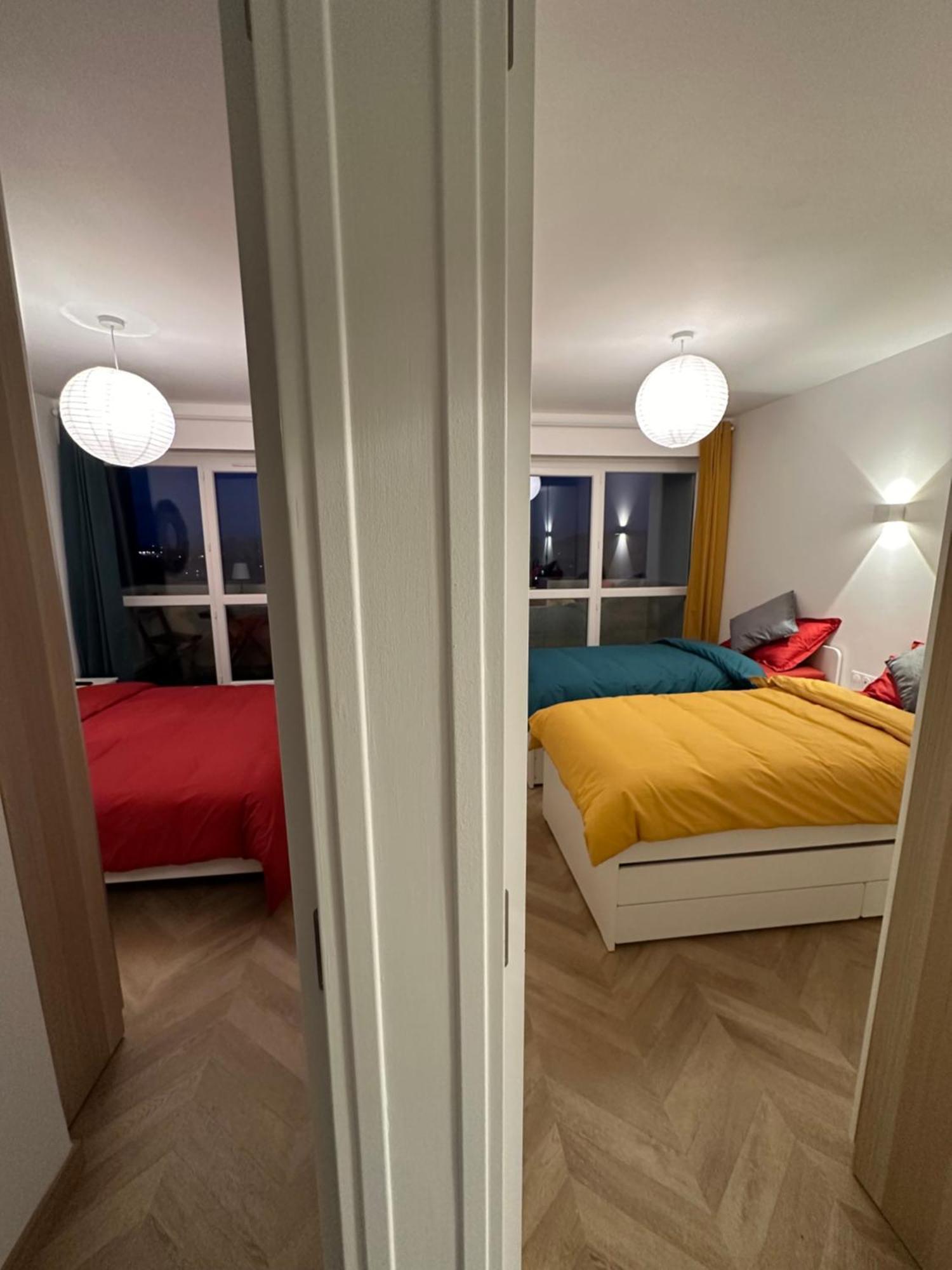 Paris Pantin Magnifique Appartement 4 Pieces De 108M2 Avec 2 Parking Interieur - Tres Cosy Pour 1 A 12 Personnes - Entierement Refait A Neuf Entire Apartment Luxurious And Warm - Pantin Paris 19 Eme Free Wifi Gratuit Ngoại thất bức ảnh